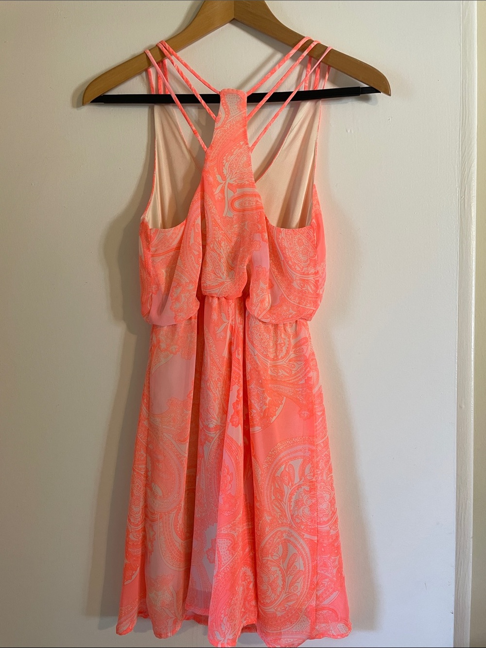 Lush Neon Coral Paisley Dress size XS - Picture 4 of 8